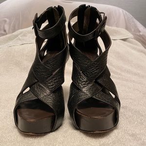 BCBGMAXAZRIA Black Strappy Platform w/ White Heel